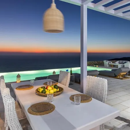 Semeli Syros By Divine Sa Vila *