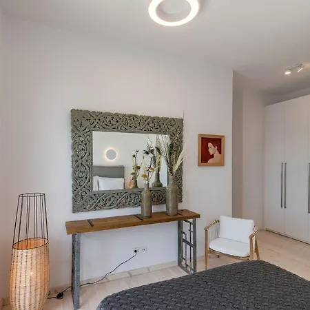 Semeli Syros By Divine Sa Vila