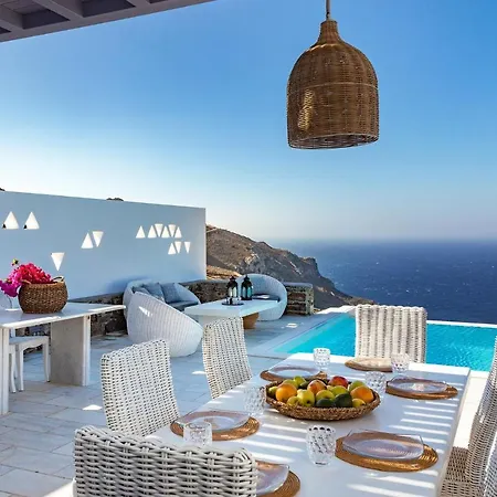 Vila Semeli Syros By Divine Sa