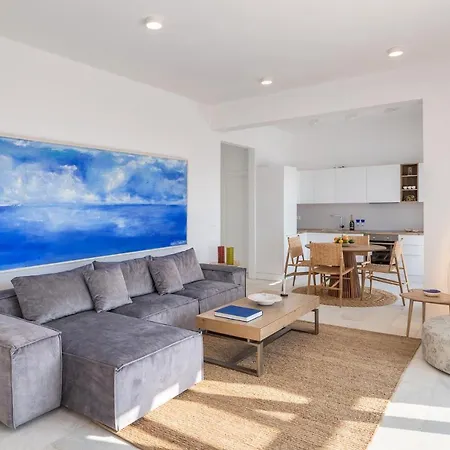 Vila Semeli Syros By Divine Sa *